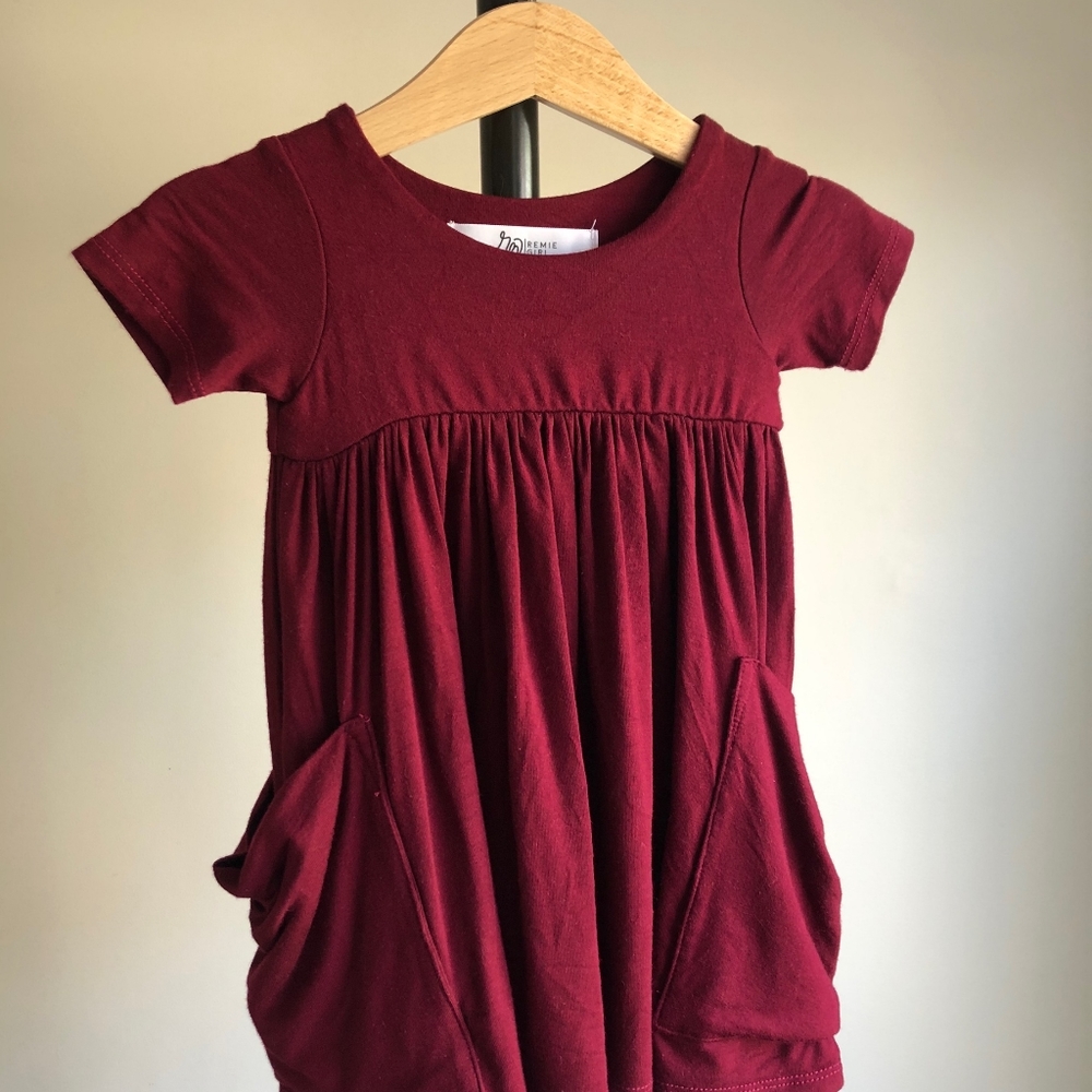 Remie Girl Wine day dress EEUC
